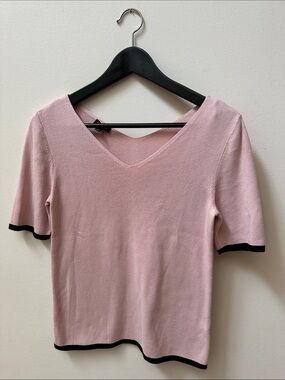 Talbots Dusty Pink V-Neck Short Sleeve Knit Top with Black Trim